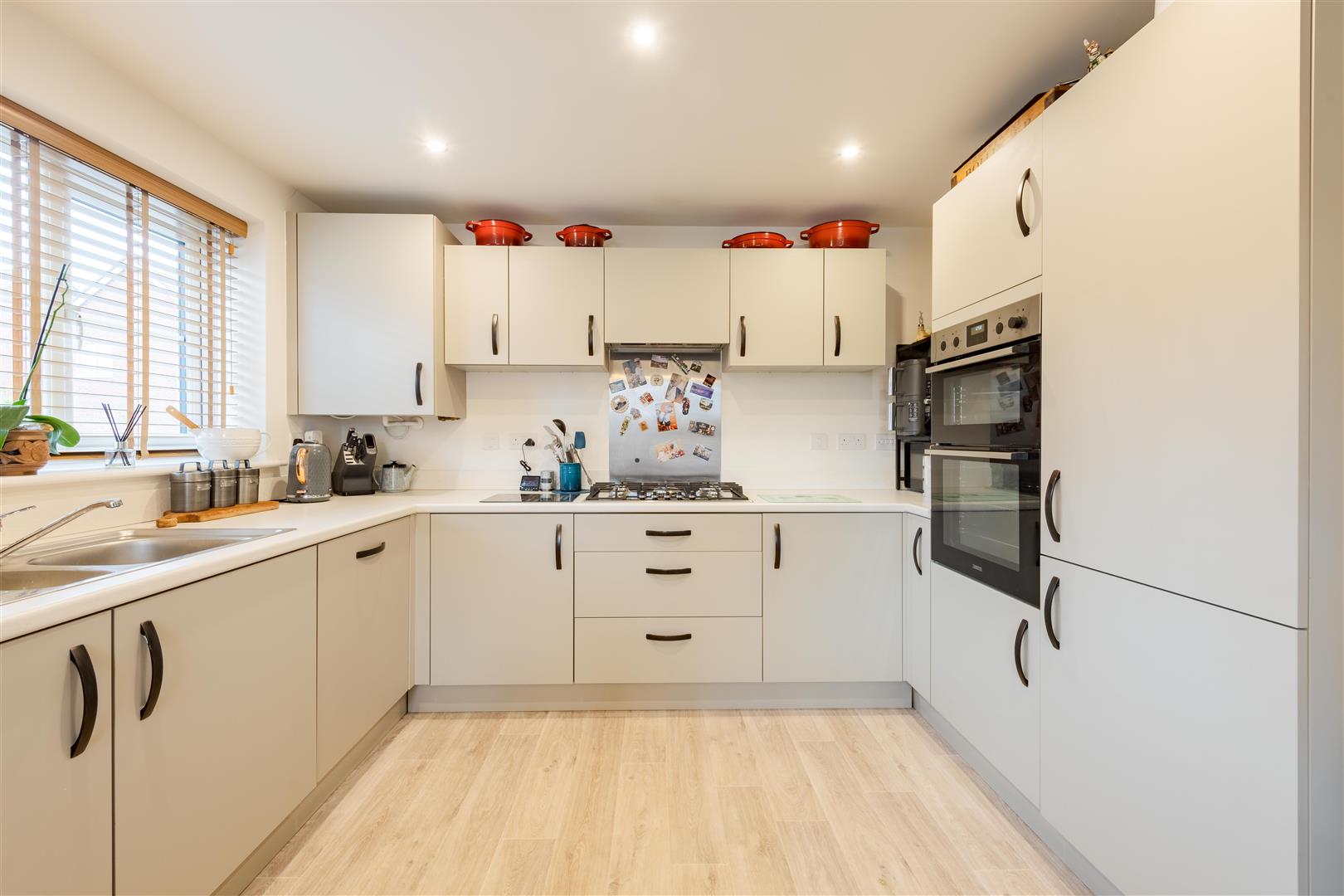 3 bed property in Black Pear Drive, Stourport-on-Severn